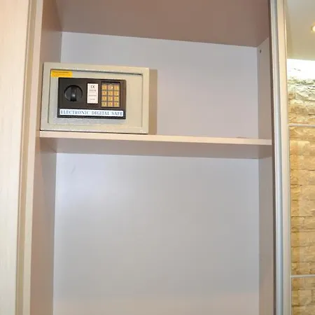 Peevi Elit 1 Sunny Beach